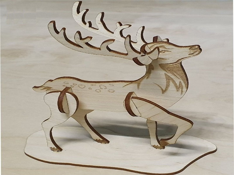 Laser Cut 3D Wooden Puzzle Deer Model for Christmas Decor