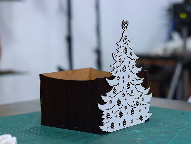 Laser Cut Christmas Tree Flower Basket Christmas Decoration