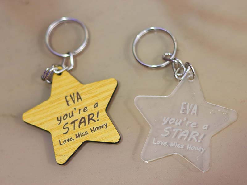 Laser Cut Personalized Christmas Star Keychain Gift Idea