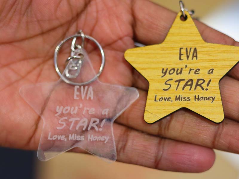 Laser Cut Personalized Christmas Star Keychain Gift Idea