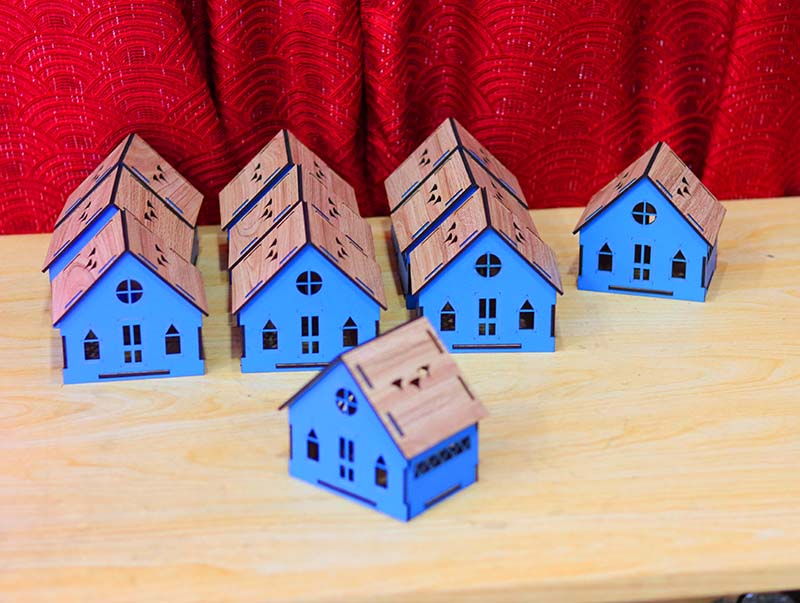 Laser Cut Christmas Tealight House Decoration