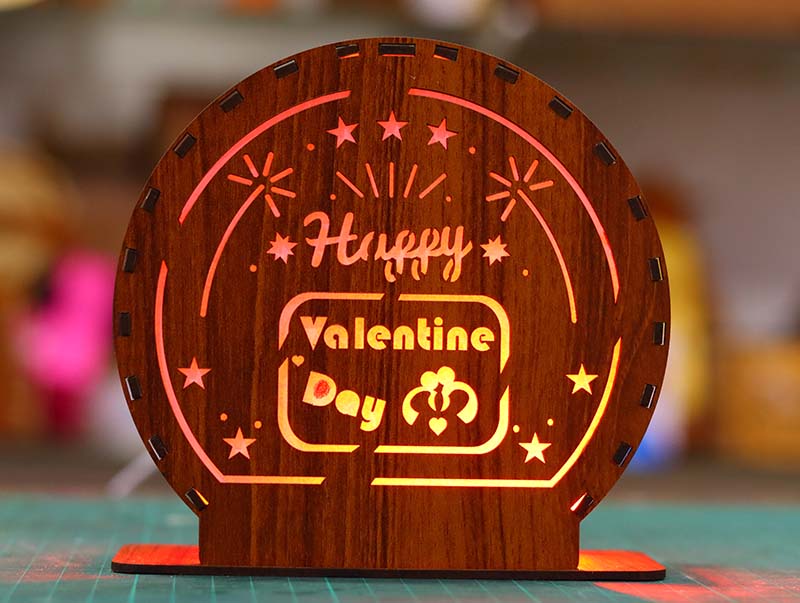 Laser Cut Happy Valentines Day Decorative Wooden LED Lamp Design