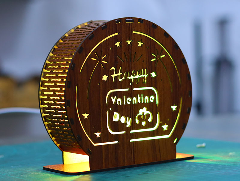 Laser Cut Happy Valentines Day Decorative Wooden LED Lamp Design