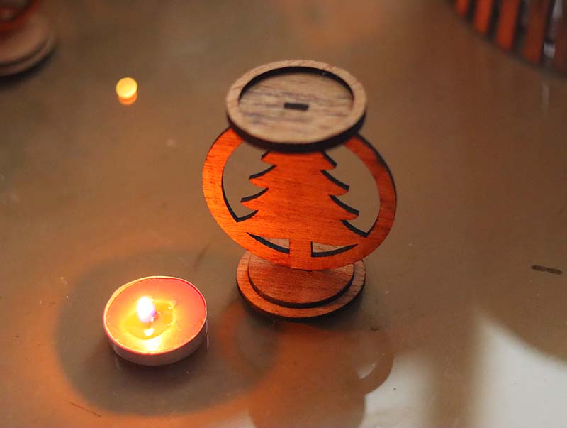Laser Cut Wooden Christmas Tree Candle Holder for Decoration
