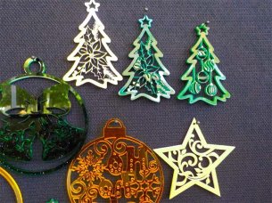 Laser Cut Christmas Tree and Ball Acrylic Ornament for Decoration